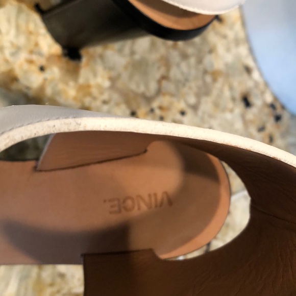 Heels - Picture 2 of 4